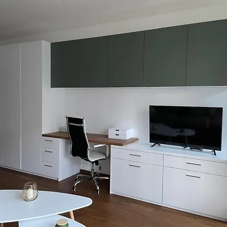Daire Metropolis Executive 24-7 Check In Bratislava